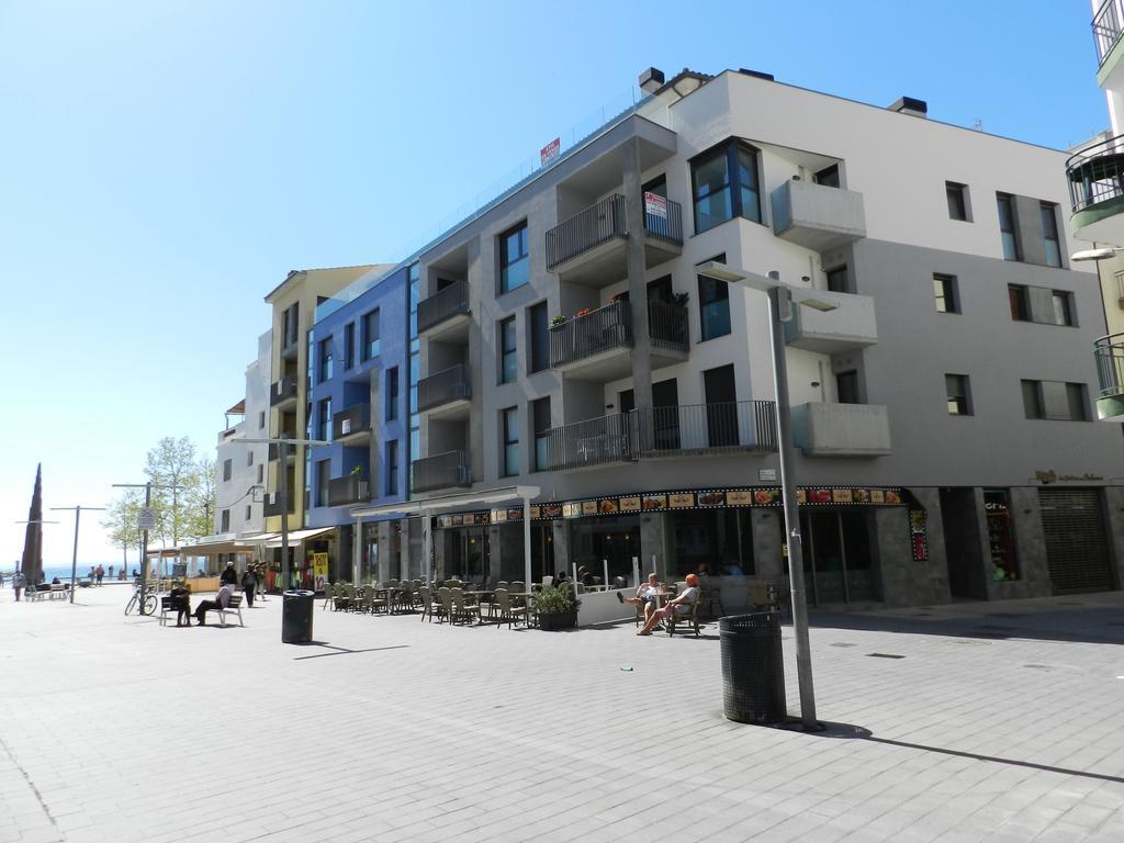 Apartaments El Cine Roses Ngoại thất bức ảnh